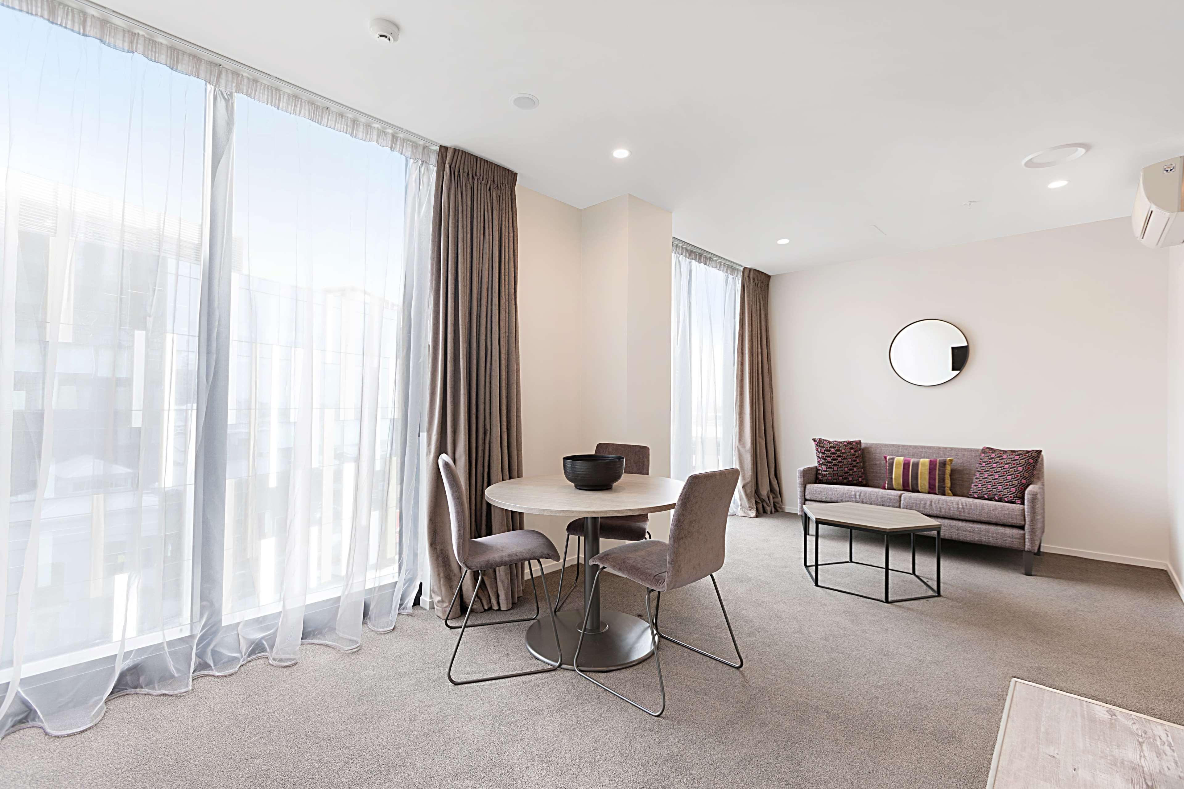 Ramada Suites By Wyndham Victoria Street West Auckland Buitenkant foto